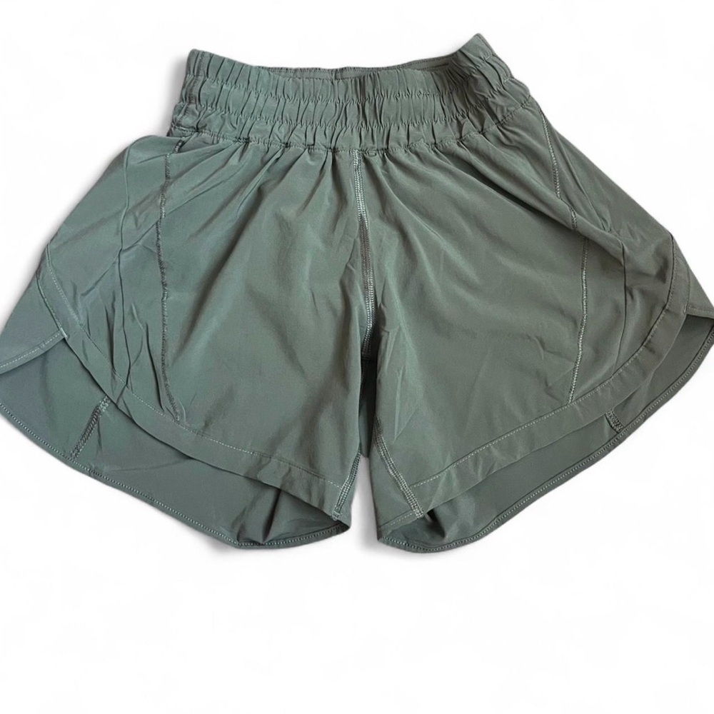 LuluLemon Women's Green Shorts